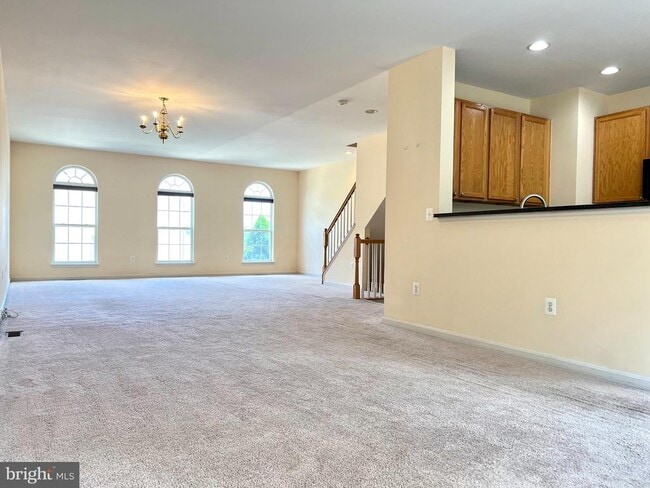 Building Photo - 15720 Palermo Terrace