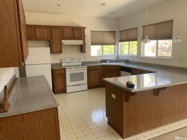 Building Photo - 2330 Wildcreek Dr