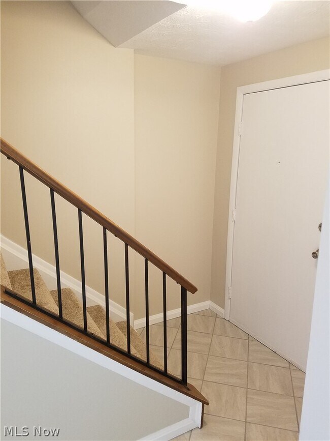 Building Photo - 1807 Higby Dr