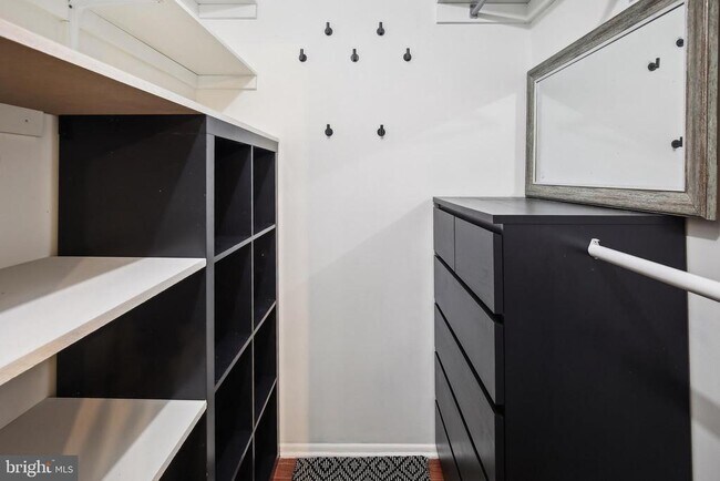 Building Photo - 3803 Laramie Pl