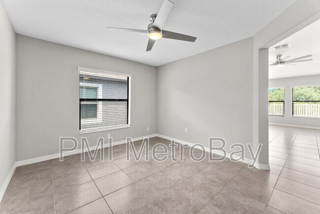 Building Photo - 9703 Sage Creek Dr