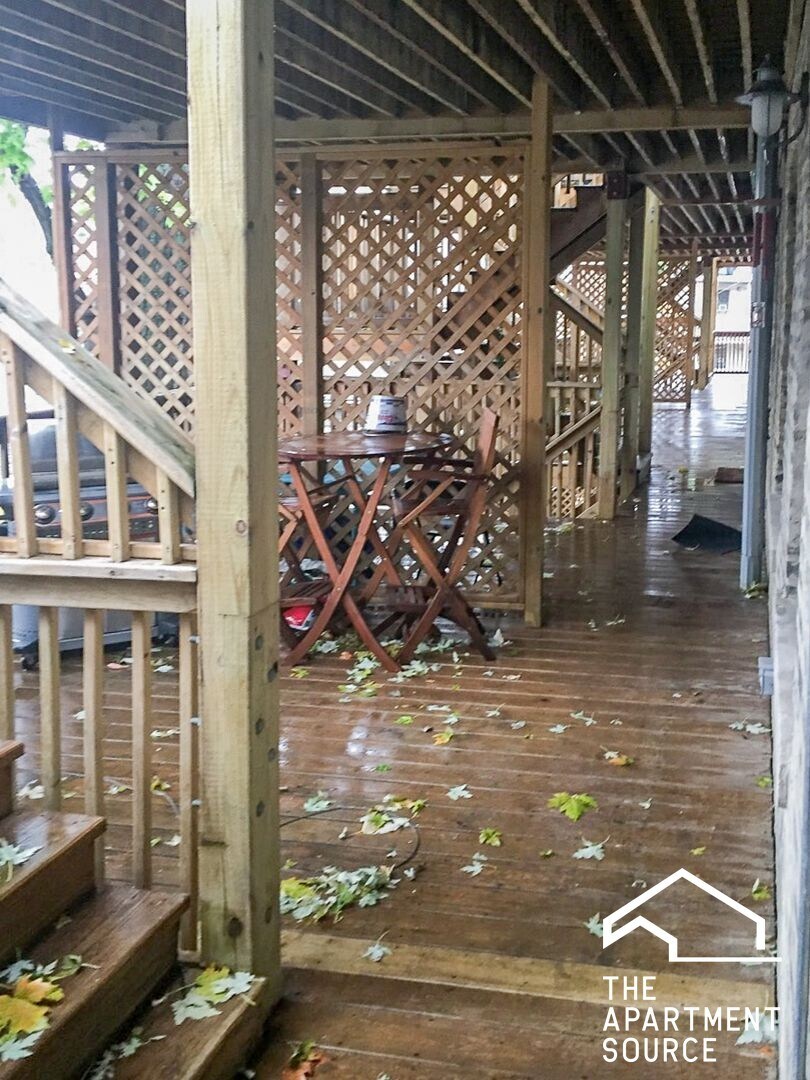 Building Photo - 3455 N Wolcott Ave