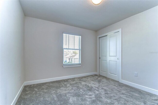 Building Photo - 30600 Thunderbird Dr
