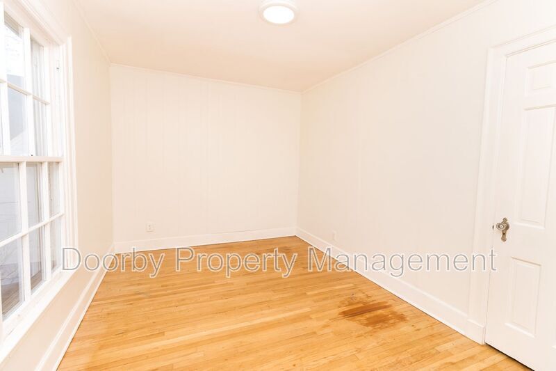 Building Photo - 356 Derby Cir