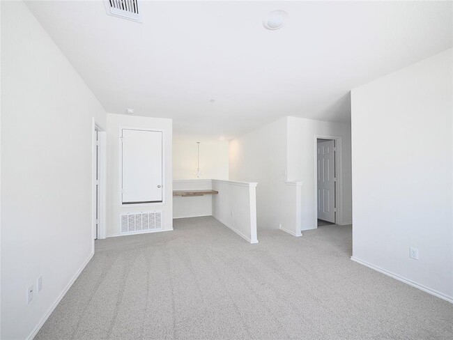 Building Photo - 2329 Cliffbrake Wy
