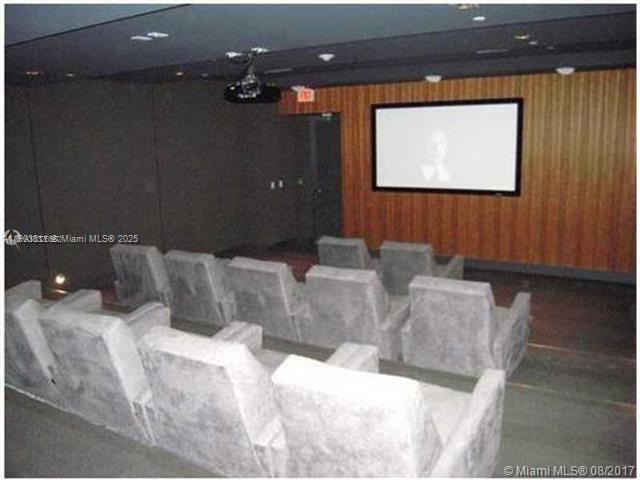 Building Photo - 500 Brickell Ave