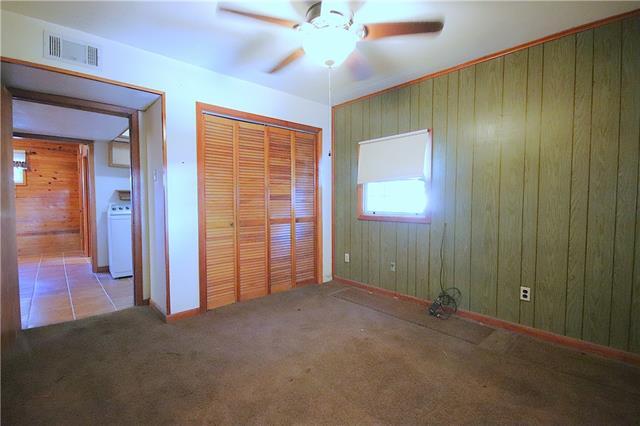 Building Photo - 617.5 Victory Dr