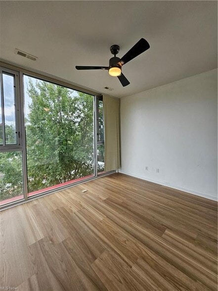Building Photo - 11803 Euclid Ave