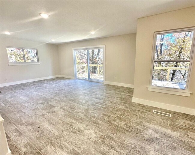 Building Photo - 82 Bosworth Cir