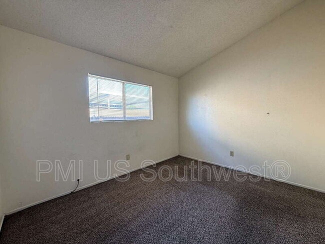 Building Photo - 364 Rio Grande Ct