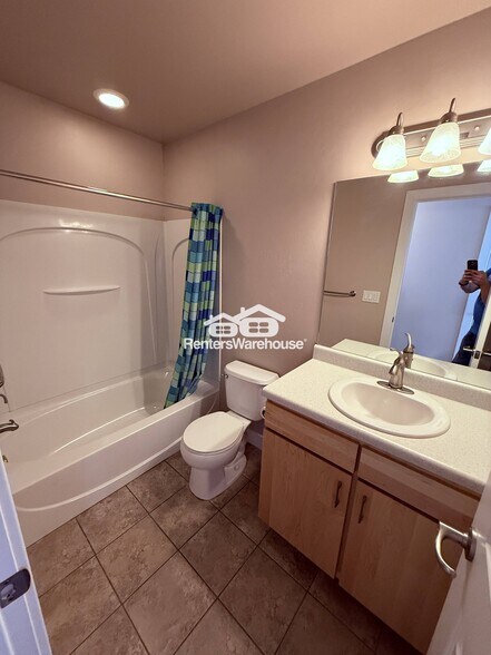 Building Photo - 7535 Vinci Pl
