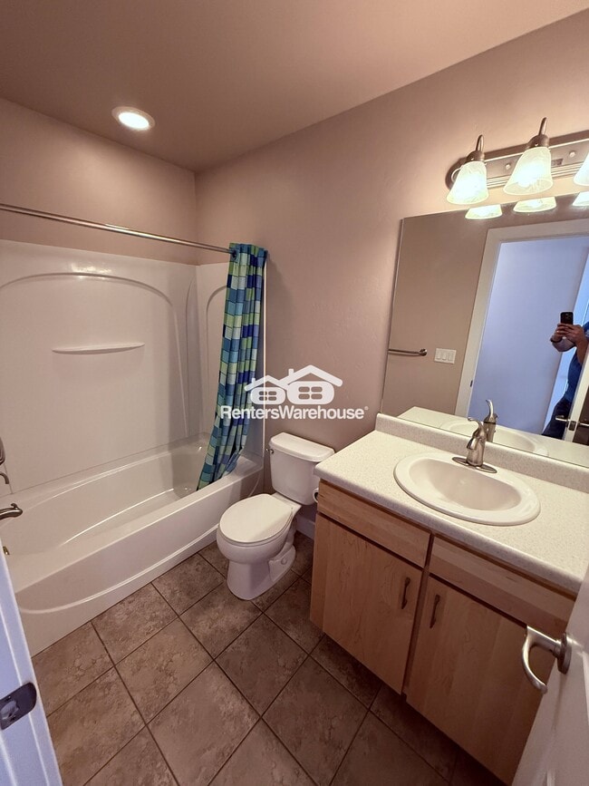 Building Photo - 7535 Vinci Pl