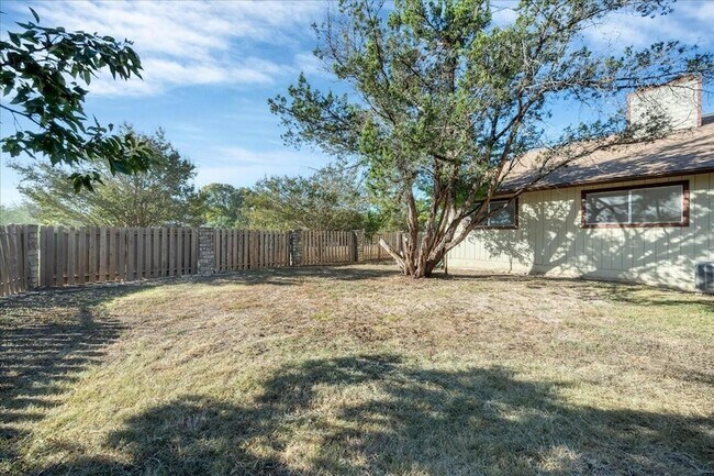 Building Photo - 421 Fantail Loop