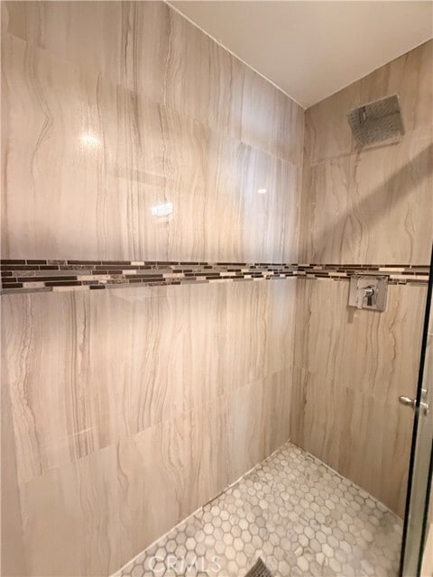 Building Photo - 18631 Warren Ave