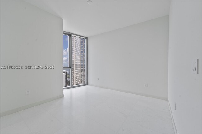 Building Photo - 300 Biscayne Blvd