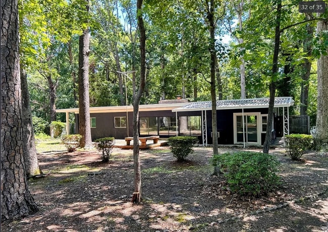 Building Photo - 11532 Elmwood Ln