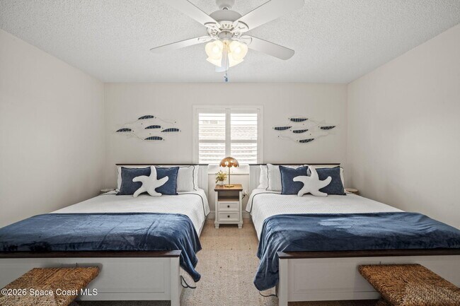 Building Photo - 180 Paradise Blvd