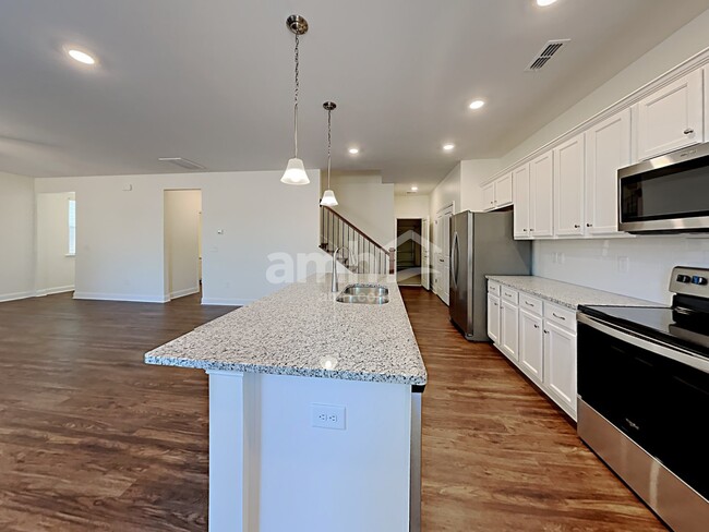 Building Photo - 3212 Brierhill Rd