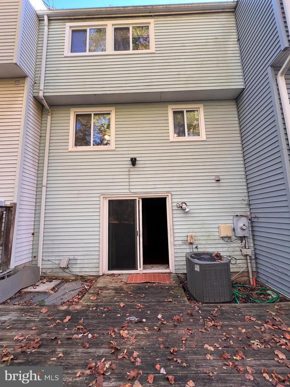 Building Photo - 8104 Willowdale Ct