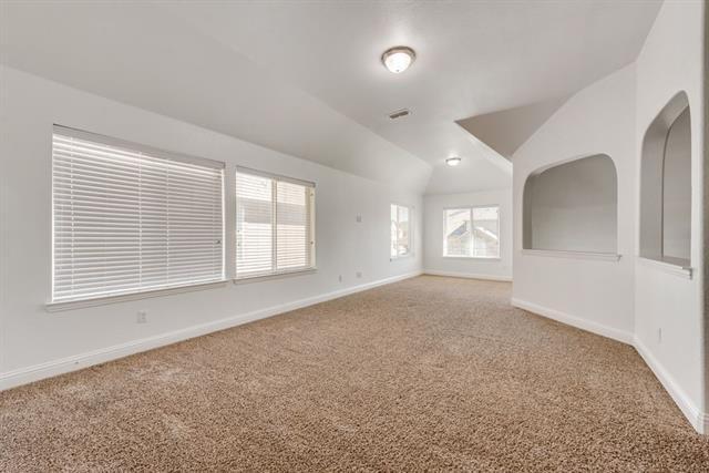 Building Photo - 2992 Overlook Dr