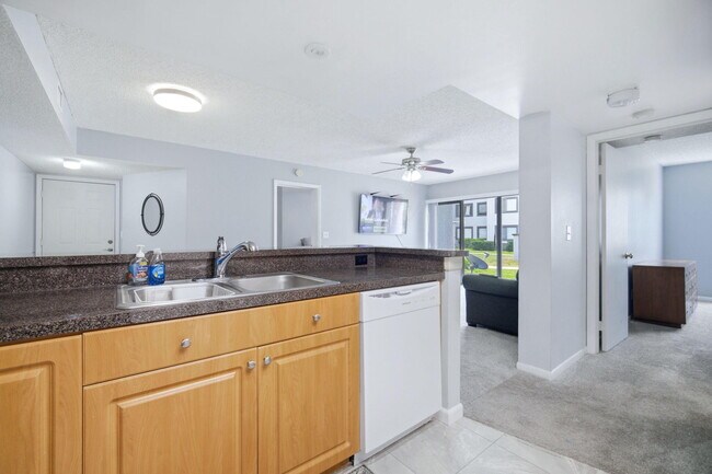 Building Photo - 9244 W Atlantic Blvd