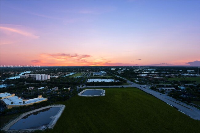 Building Photo - 2000 Metropica Wy