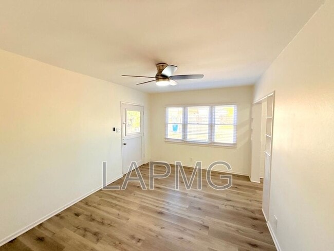 Building Photo - 6200 N Muscatel Ave