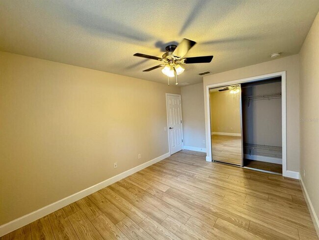 Building Photo - 1268 Toluke Point