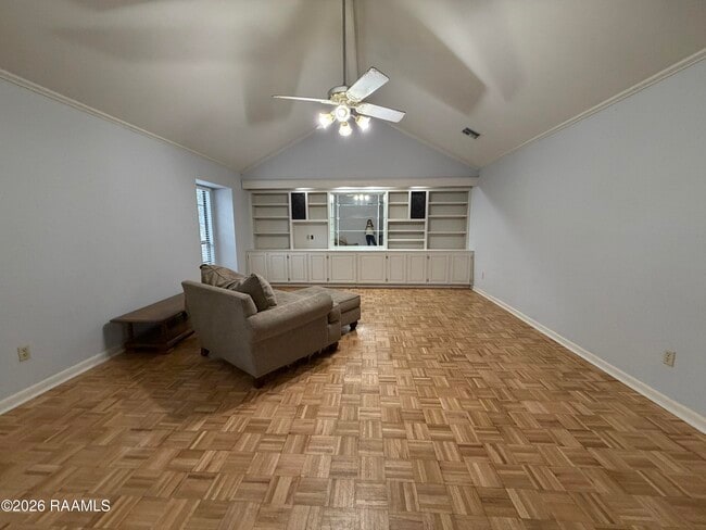 Building Photo - 1103 E Bayou Pkwy