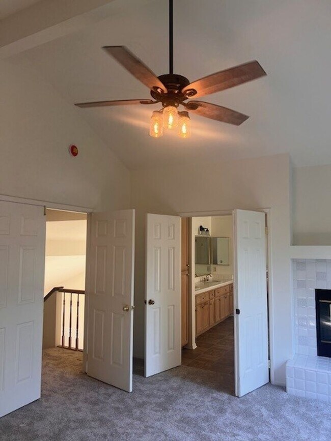 Building Photo - Exceptional Viborg Estates Home Near Downtown Solvang