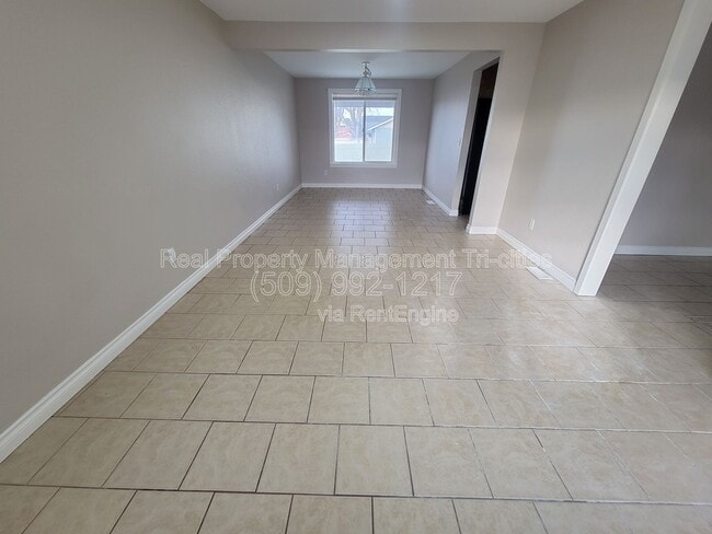 Building Photo - 6519 Yankee Dr