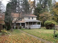 Building Photo - 25 Alden Pl