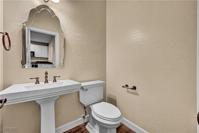 Building Photo - 1888 Via Firenze