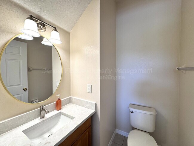 Building Photo - 10036 Moorshire Cir