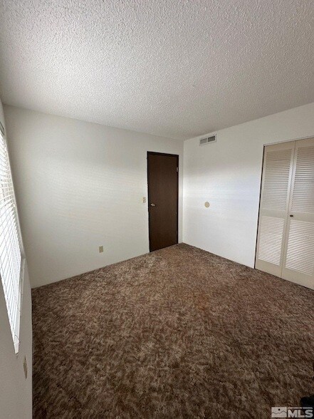 Building Photo - 1005 Baywood Dr