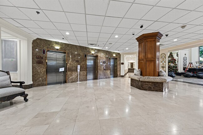 Building Photo - 3525 Sage Rd