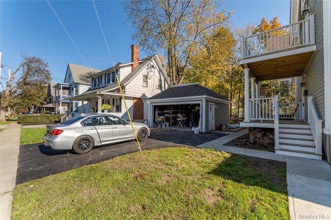 Building Photo - 22 Forbus St