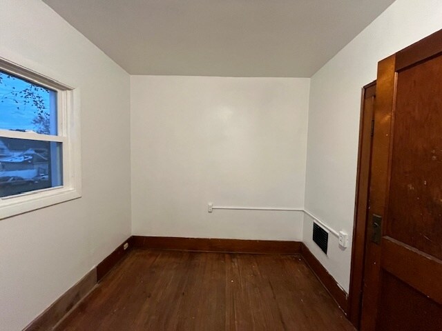 Building Photo - 510 S Kaley St