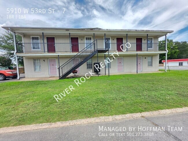 Building Photo - 5910 W 53rd St