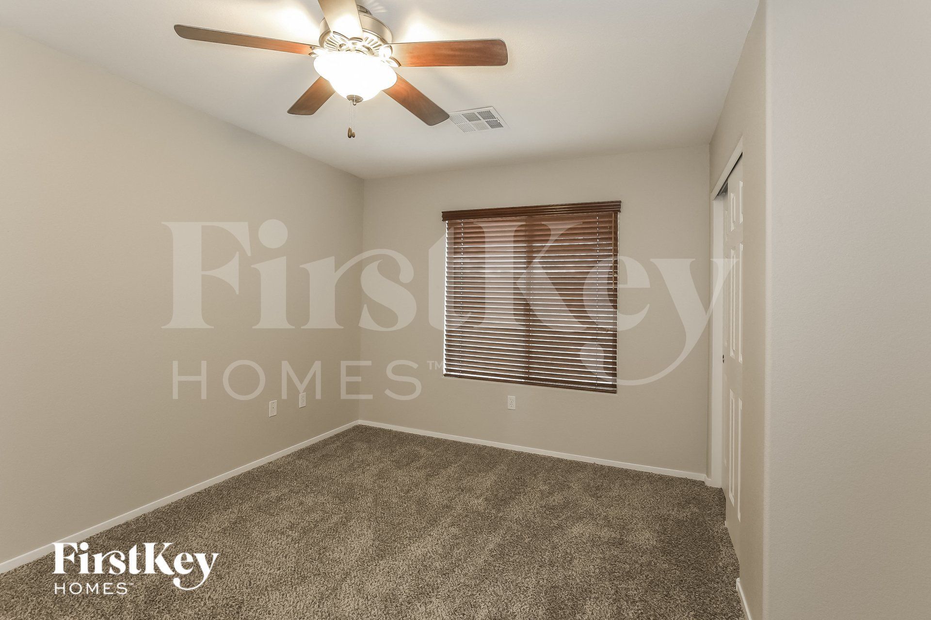 Building Photo - 1031 Dawn Valley Dr