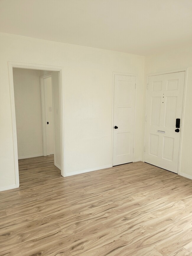 handy storage closet - 3960 Haines St