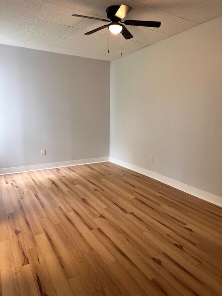 Building Photo - 310 Union St