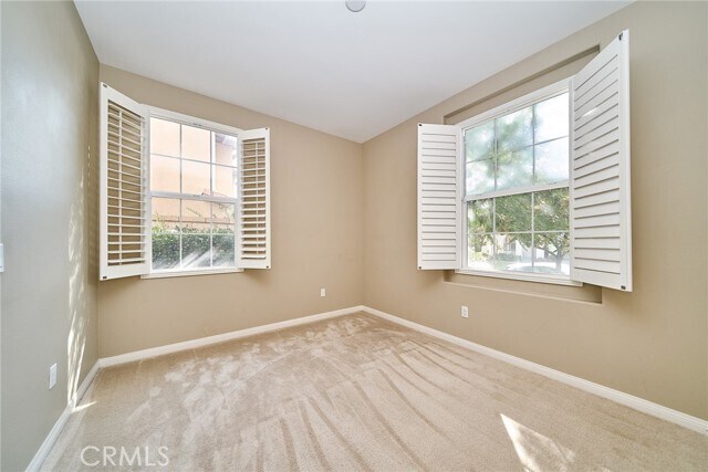 Building Photo - 1324 Macneil Dr