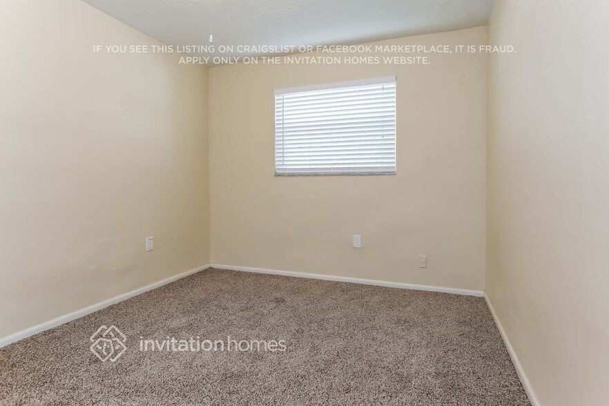 Building Photo - 9394 NW 19th Pl