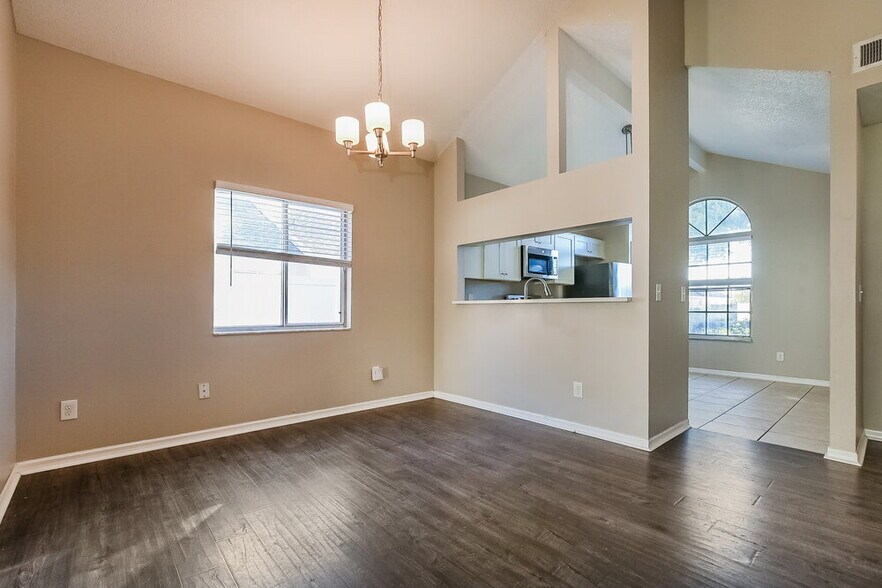 Building Photo - 1871 Meadowgold Ln