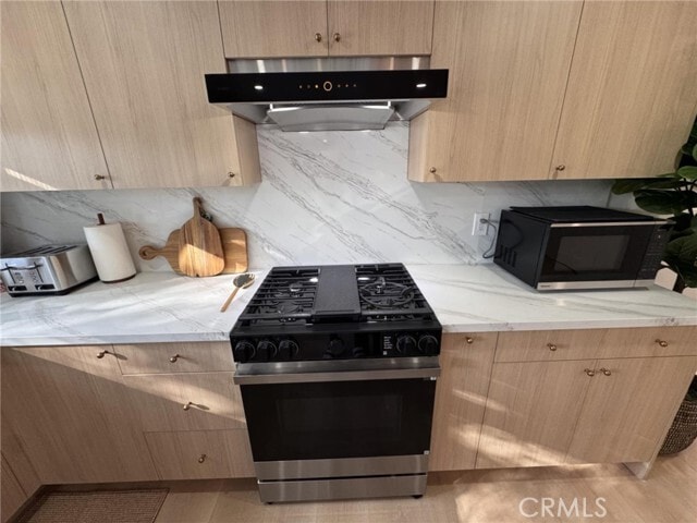 Building Photo - 524 S Astell Ave