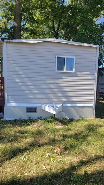 Building Photo - 4531 N 61st St