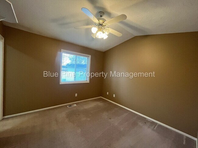 Building Photo - 4342 Williamsburg Ln