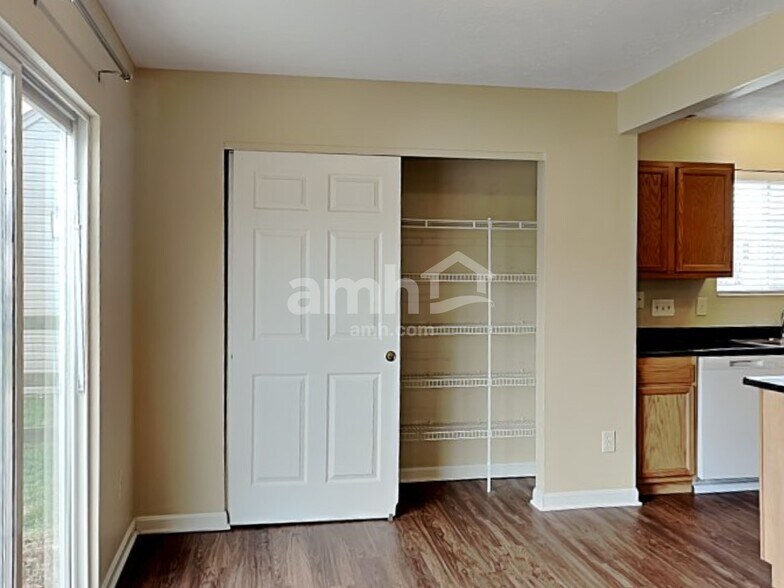 Building Photo - 6530 N Andover Way