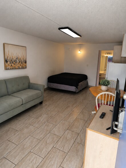 Building Photo - 43420 US-27